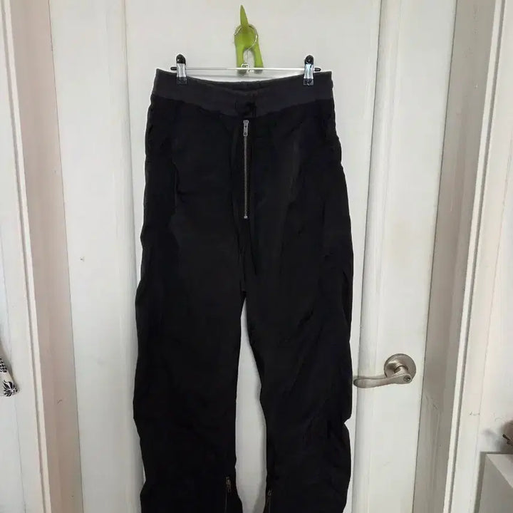 [BUNJANG] ETCE Parachute Pants Black L / ETCE 파라슈트 팬츠 블랙 L사이즈