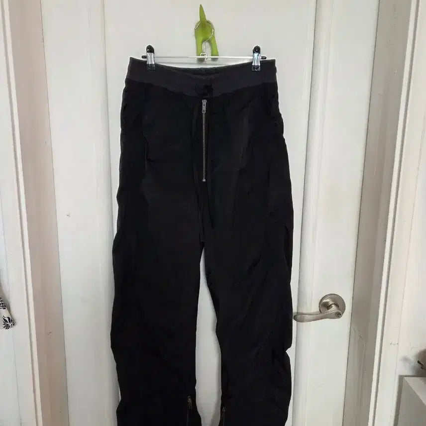 [BUNJANG] ETCE Parachute Pants Black L / ETCE 파라슈트 팬츠 블랙 L사이즈
