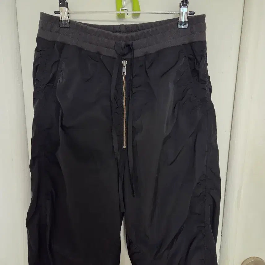 [BUNJANG] ETCE Parachute Pants Black L / ETCE 파라슈트 팬츠 블랙 L사이즈