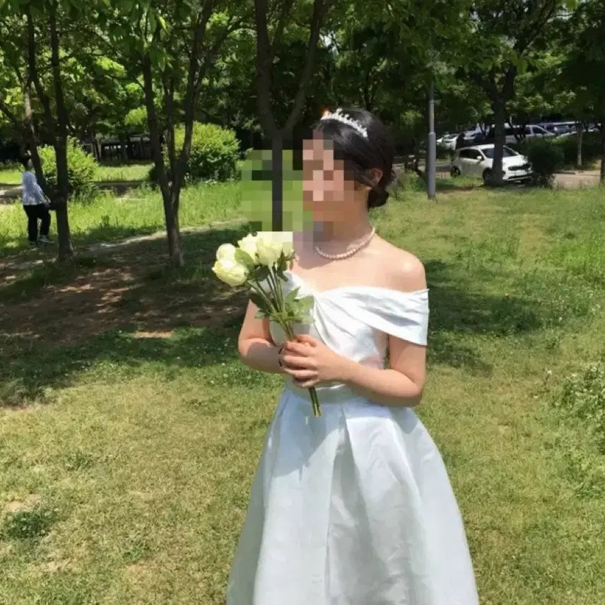 [BUNJANG] Off-Shoulder Princess Dress Rental / 졸업사진 최저가 오프숄더 공주드레스 대여