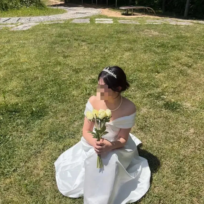 [BUNJANG] Off-Shoulder Princess Dress Rental / 졸업사진 최저가 오프숄더 공주드레스 대여
