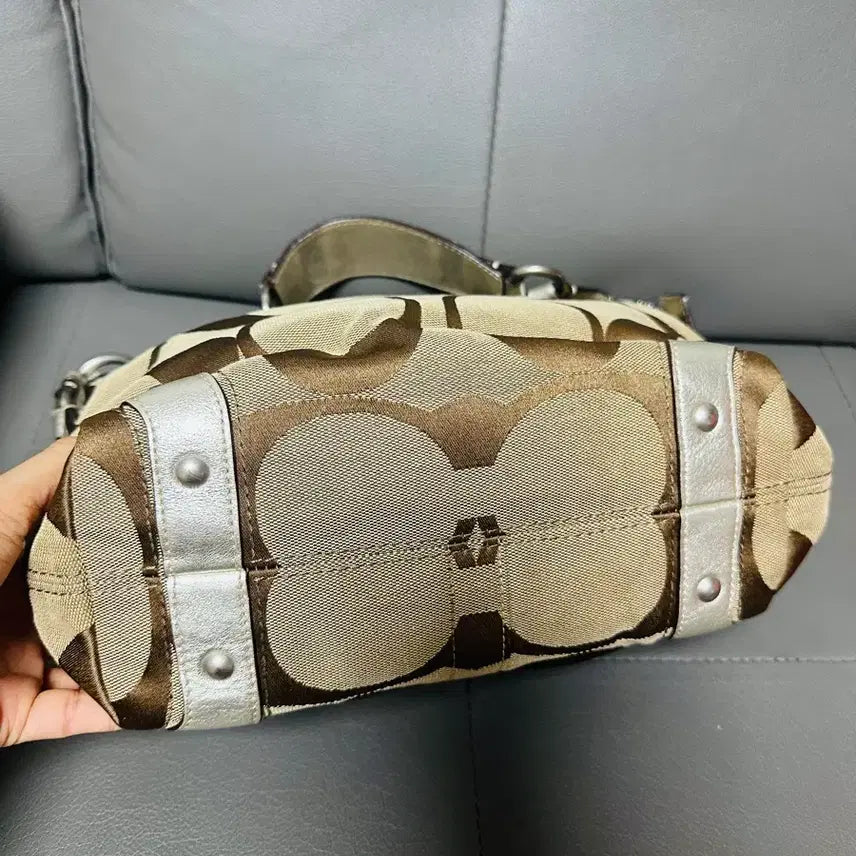 [BUNJANG] Coach Signature Pattern Tote Bag / 코치가방