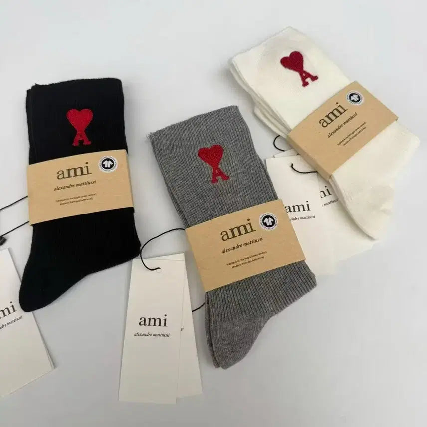 [BUNJANG] Army Heart Logo Long Socks / 아미 하트 로고 양말
