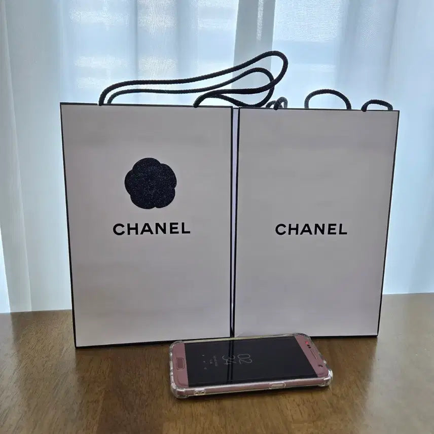 [BUNJANG] Chanel Paper Bag / 샤넬 종이가방