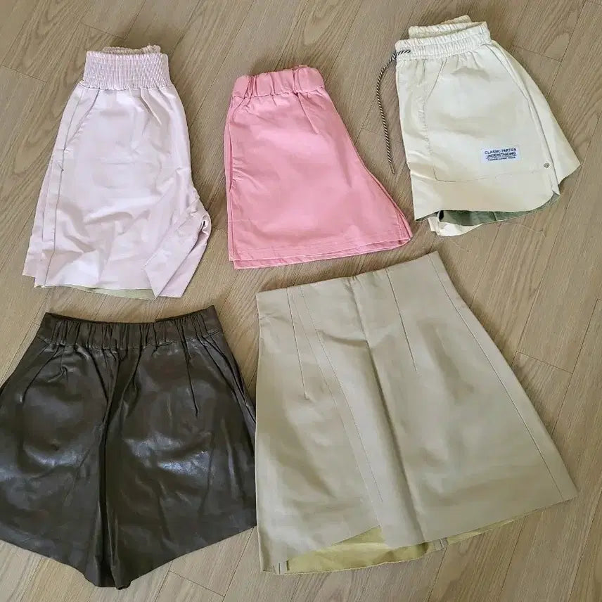 [BUNJANG] We Are The 5-Piece Skirt Set with Shorts / 위아레더 반바지포함~반바지.스커트5종세트