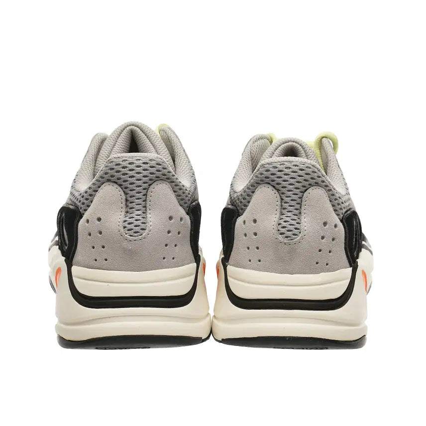 [BUNJANG] Adidas Yeezy Boost 700 Wave Runner Solid Grey (Size 280) / [280] 아디다스 이지 부스트 700 웨이브 러너 솔리드 그레이