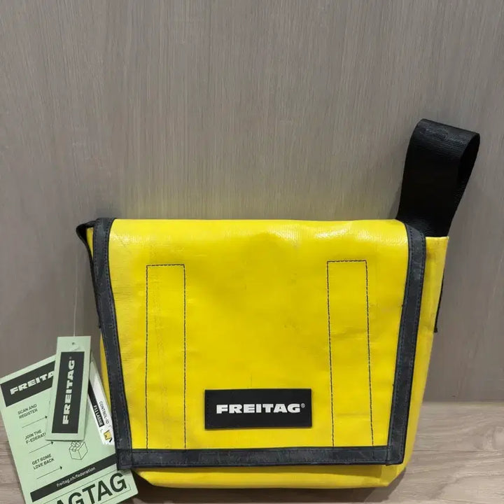 [BUNJANG] Freitag F52 Lassi Messenger Bag / 프라이탁 라씨