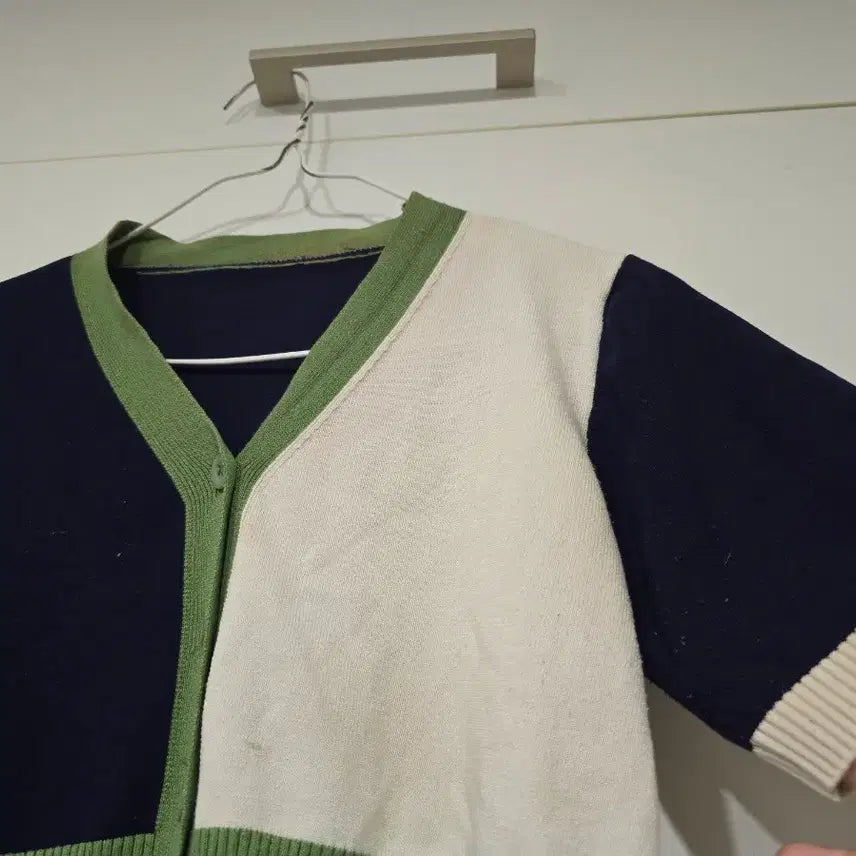 [BUNJANG] Colorblock Short-Sleeve Cardigan (Green/Navy/Ivory) / 배색 반팔 가디건 그린/네이비/아이보리