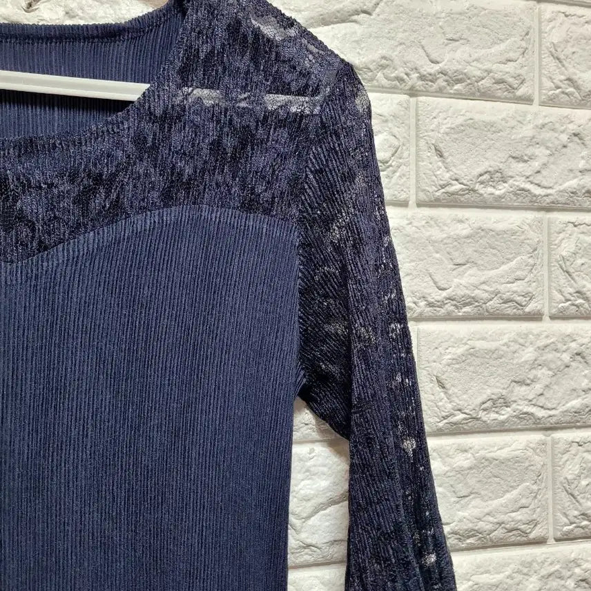 [BUNJANG] Pleats Coral Lace Three-Quarter Sleeve Long Dress Navy / 플리츠코라 레이스 칠부 플리츠 롱 원피스 네이비