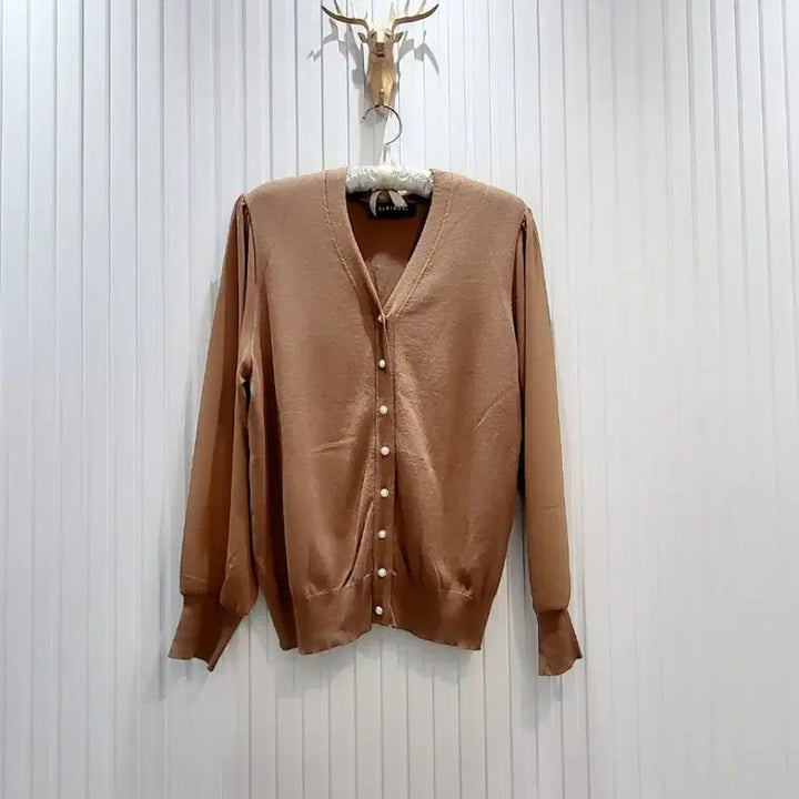 [BUNJANG] S.LRIAHH Knit Blouse / S.LRIAHH 니트 블랏 (66/55~66)