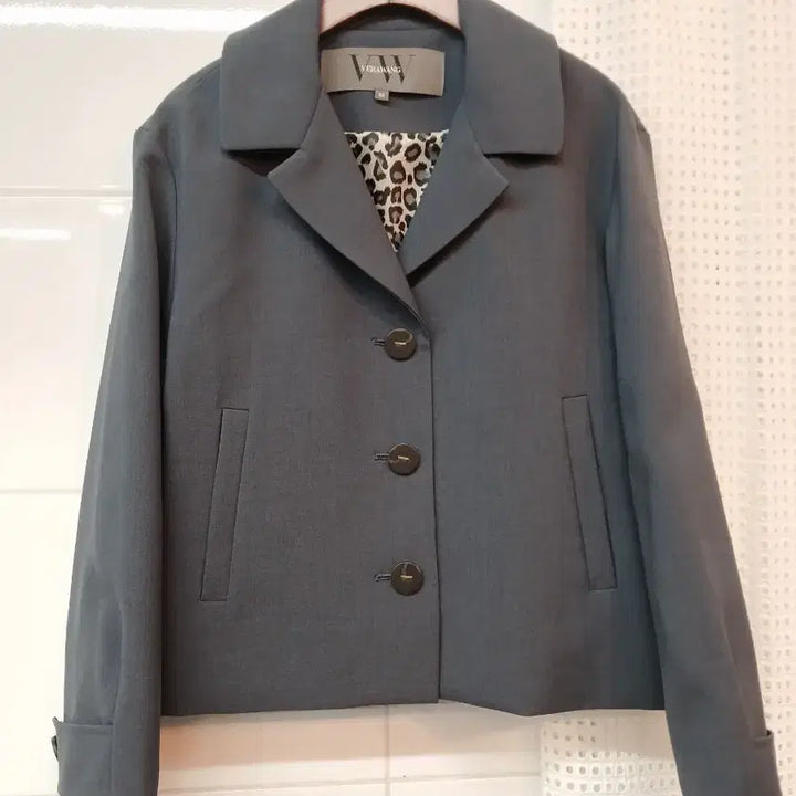 [BUNJANG] Vera Wang Gray Short Jacket (Size 55) / 베라왕 그레이 숏 자켓 55
