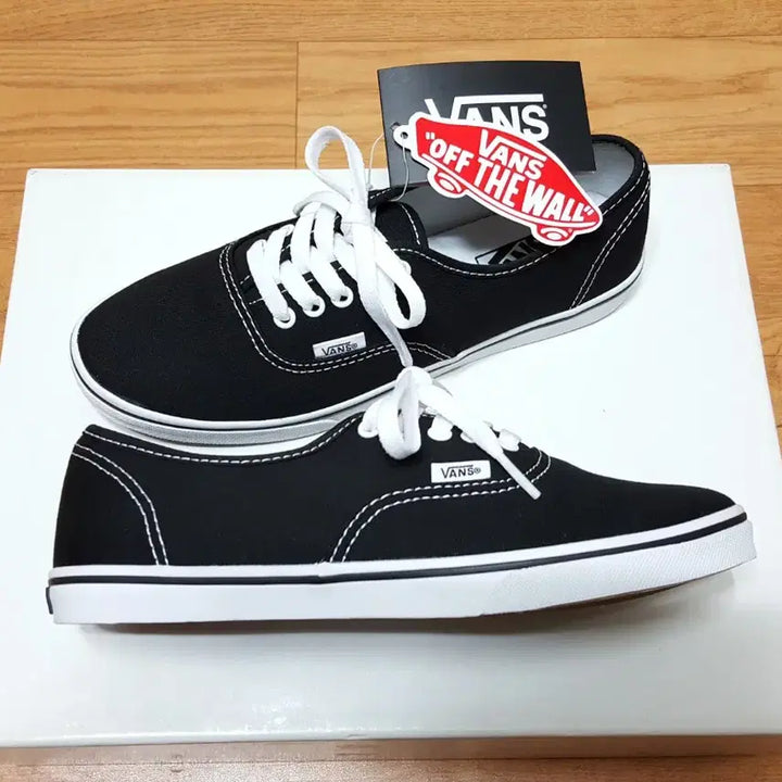 [BUNJANG] Vans Authentic Pro Canvas Sneakers / 새상품)반스 어센틱 단화/컨버스 여성단화 235-볼날씬240