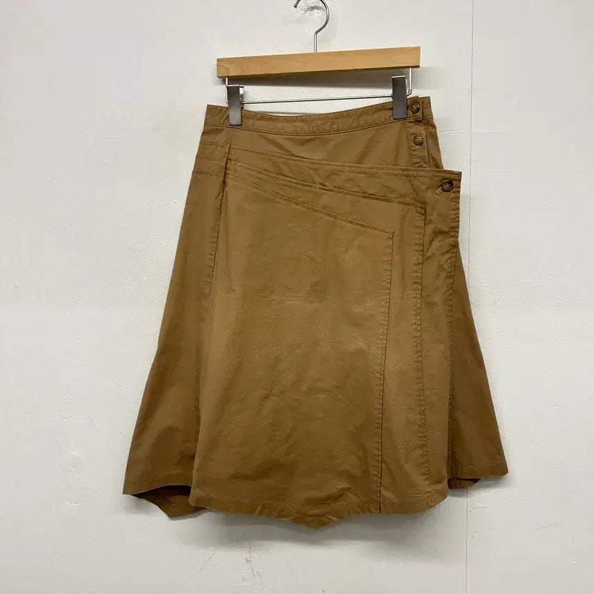 [SOLD OUT] 츠모리 치사토 비대칭 코튼 스커트