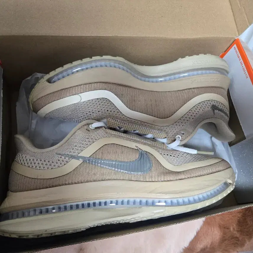 [BUNJANG] Nike Pegasus Premium Beige Shoes (270) / 나이키 페가수스프리미엄 베이지270