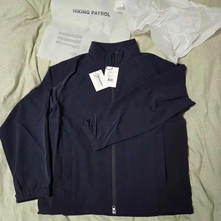 [BUNJANG] 25ss Hiking Patrol Light Softshell Jacket Dark Navy M / 25ss 하이킹패트롤 라이트 소프트쉘 자켓 다크네이비 M 새상품 바람막이