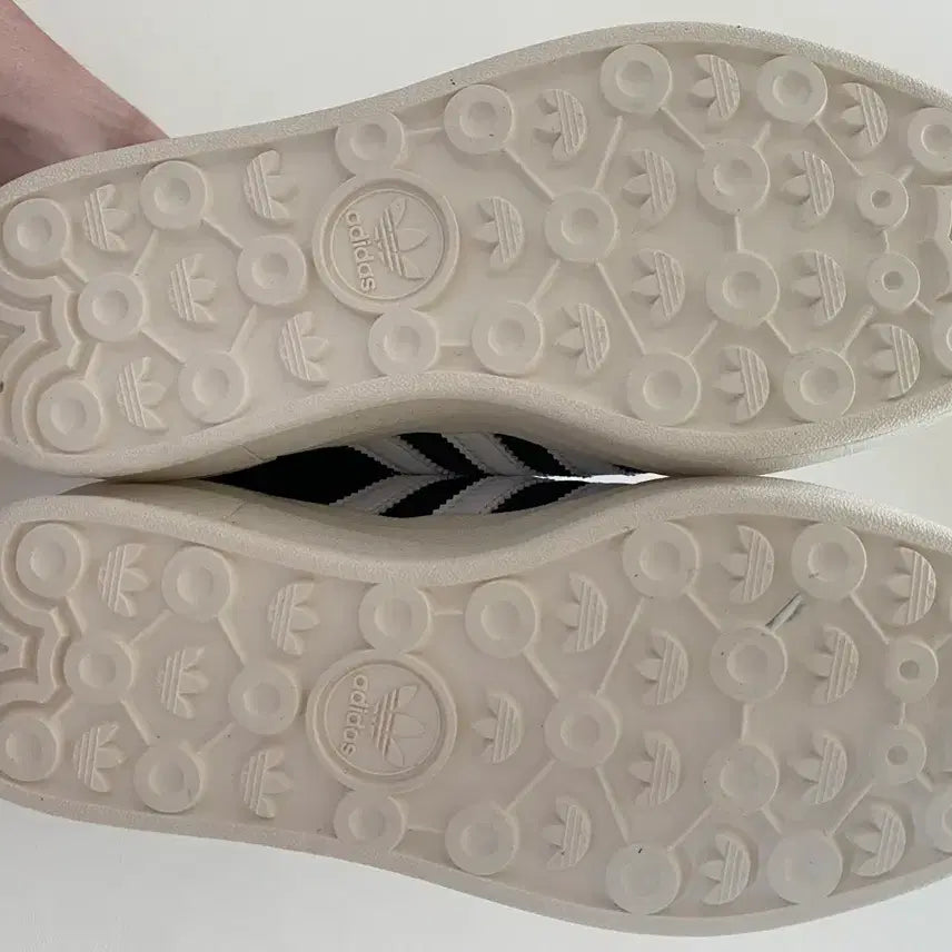 [BUNJANG] Adidas Gazelle Sneakers HQ6912 / 아디다스 가젤 운동화 HQ6912