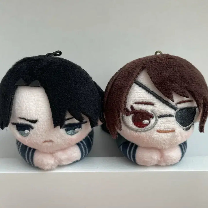 [BUNJANG] Attack on Titan Levi &amp; Hange Hug Character Plush Set / 일괄) 진격의거인 리바이 한지 허그캬라 인형 집게 누이