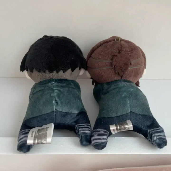 [BUNJANG] Attack on Titan Levi &amp; Hange Hug Character Plush Set / 일괄) 진격의거인 리바이 한지 허그캬라 인형 집게 누이