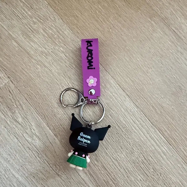 [BUNJANG] Kuromi Hawaiian Outfit Strap Keychain / 쿠로미 스트랩 키링 괌구매