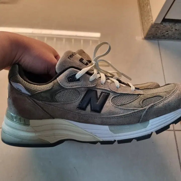 [BUNJANG] New Balance x JJJJound 992 Grey Sneakers (275cm) / 뉴발란스 x jjj자운드 992 그레이