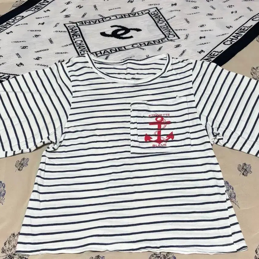 [BUNJANG] Marine Look Stripe Short Sleeve T-Shirt with Anchor Embroidery / 마린룩 스트라이프 반팔 티셔츠 앵카 자수