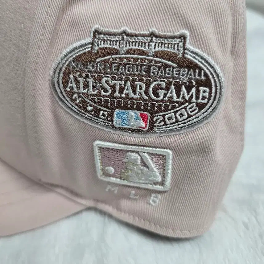 [BUNJANG] MLB Signature All Over Patch Structured Ball Cap / MLB 시그니처 올오버 패치 스트럭처 볼캡