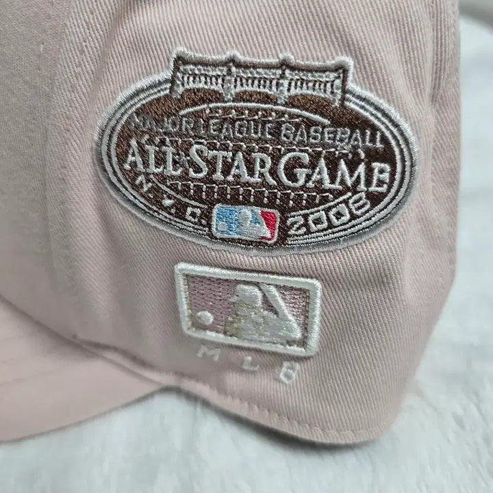 [BUNJANG] MLB Signature All Over Patch Structured Ball Cap / MLB 시그니처 올오버 패치 스트럭처 볼캡