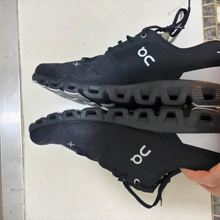 [BUNJANG] On Running Cloud X 3 Black Running Shoes / 온러닝 클라우드 X 3 블랙 295 판매