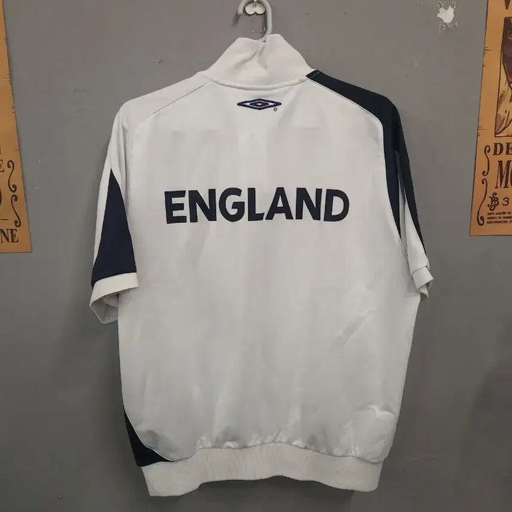 [BUNJANG] Umbro Short Sleeve Track Jacket White UK / 엄브로 반팔 트랙 자켓 화이트 UK