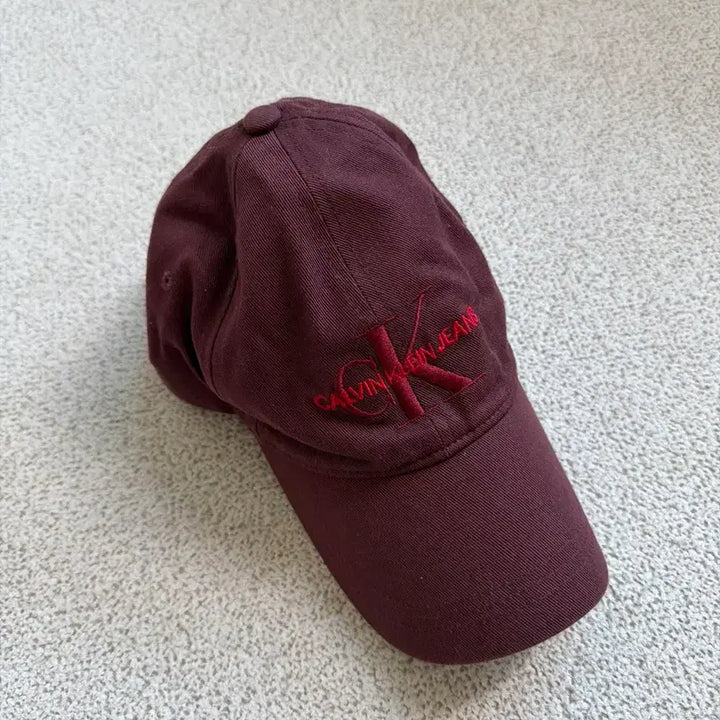 [BUNJANG] Calvin Klein Burgundy Cotton Baseball Cap / 캘빈클라인 볼캡