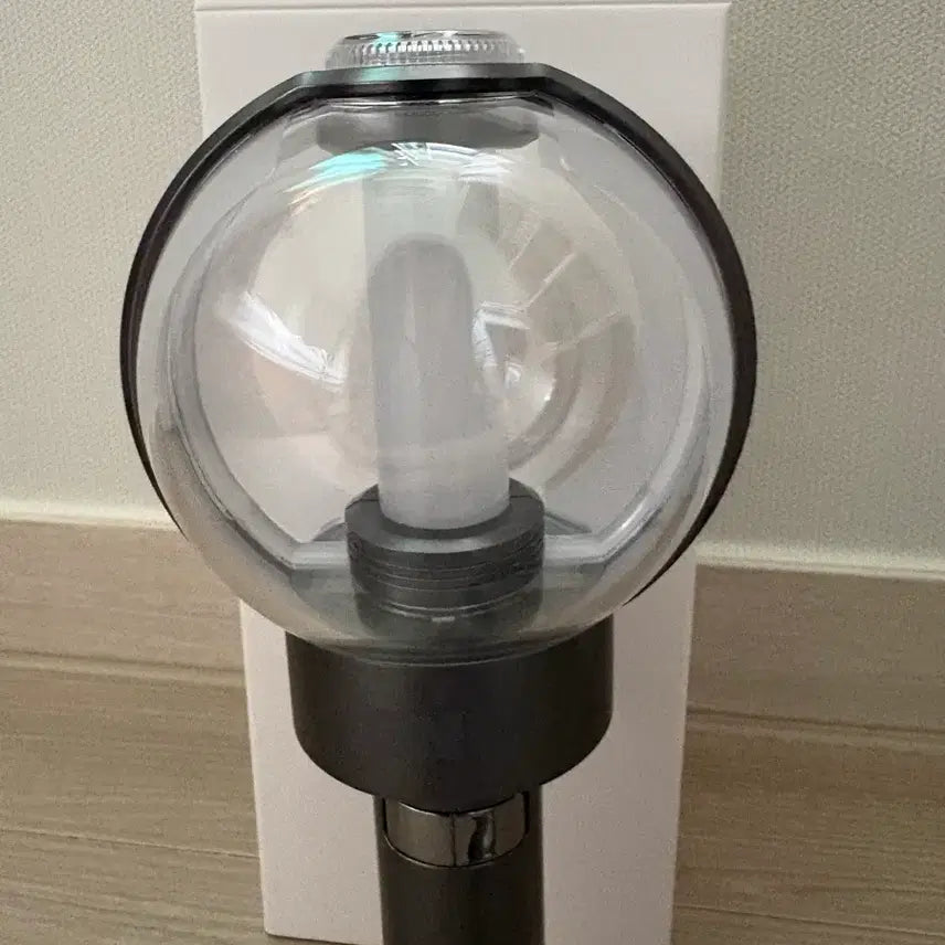 [BUNJANG] ENHYPEN ENGENE Light Stick Ver. 2 / 엔하이픈 응원봉 엔진봉 2 양도합니다