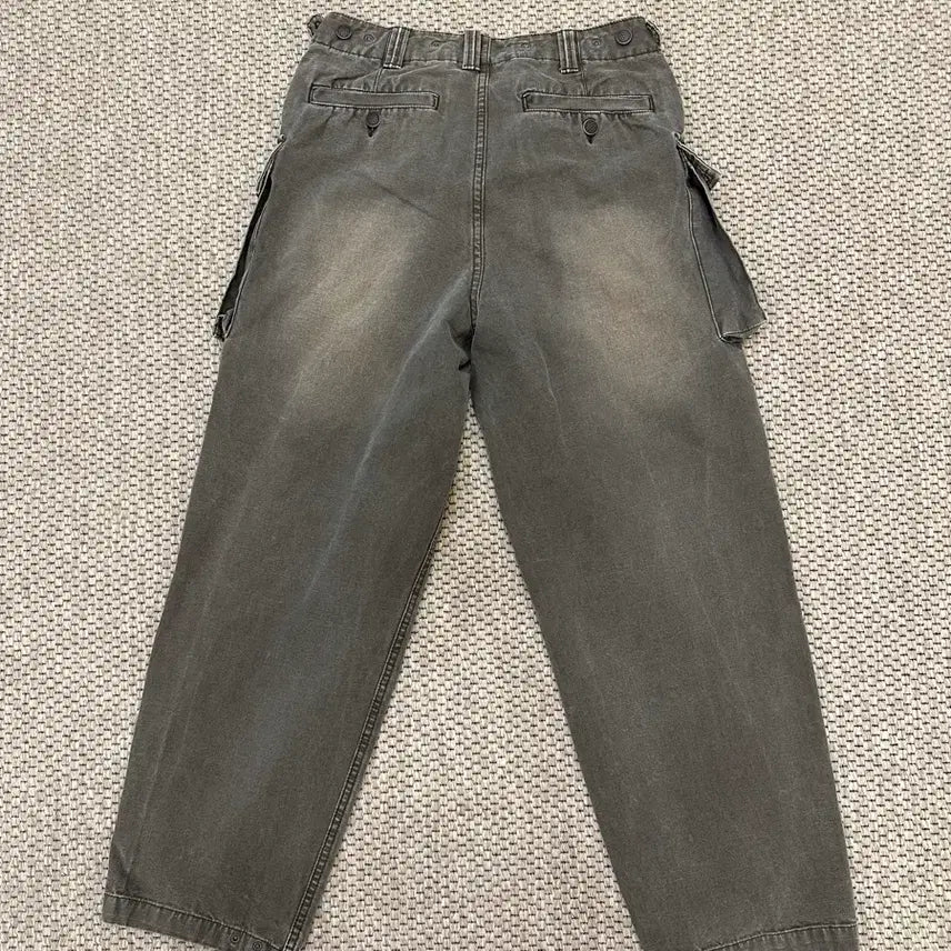 [BUNJANG] Kakhis Cargo Pants Size 1 / 카키스 카고 팬츠 (1)