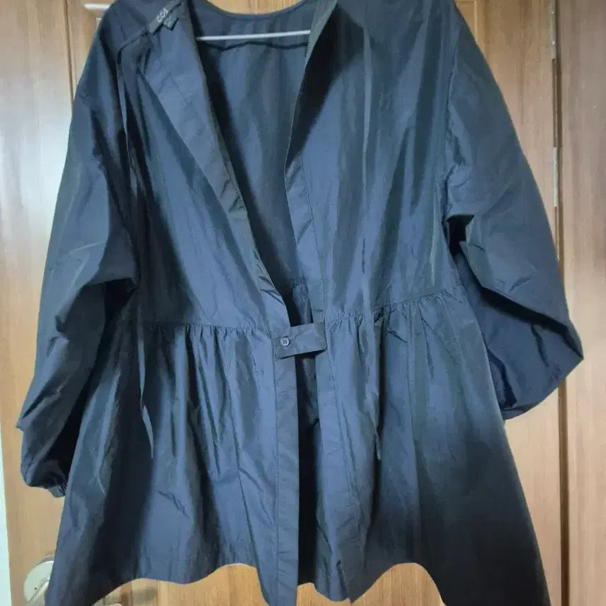 [BUNJANG] COS Shirring Blouse Navy / COS 셔링 블라우스