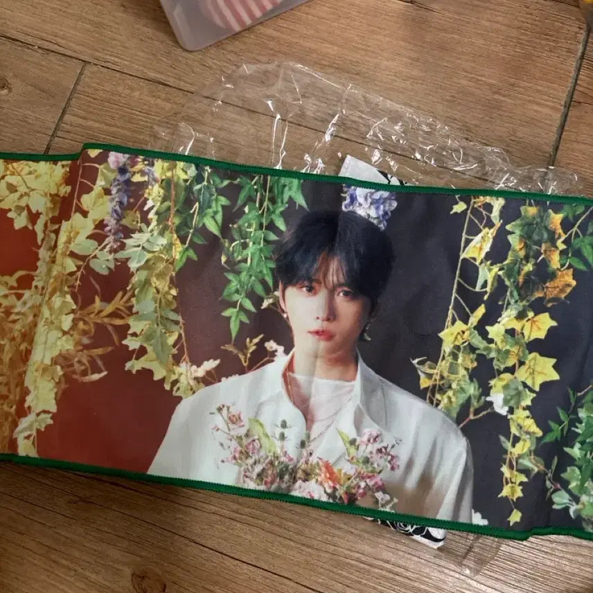 [BUNJANG] Kim Jae Joong Flower Garden Photo Slogan / 김재중 플라워가든 포토슬로건