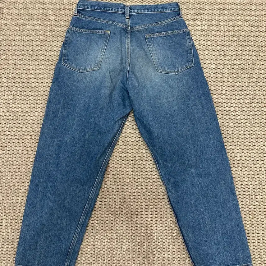 [BUNJANG] Shiota Wide Tapered Selvedge Denim (Medium Wash) - Size 31 / 시오타 와이드 테이퍼드 셀비지 데님 미디움 워시 (31)