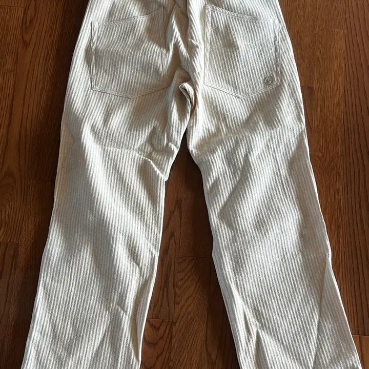 [BUNJANG] yiyae Beige Pants / yiyae 베이지 팬츠