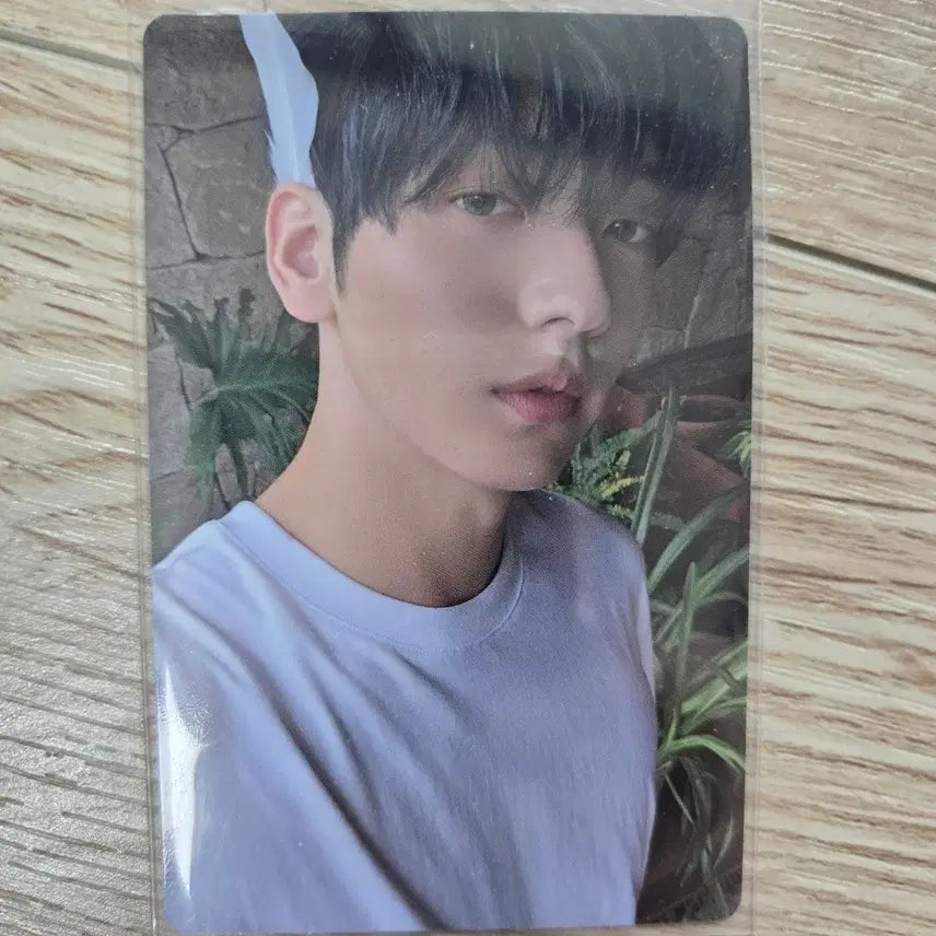 [SOLD OUT] 투바투 생츄어리 수빈 포카