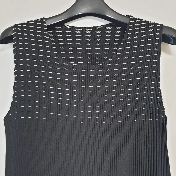 [BUNJANG] Black Dot Sleeveless Midi Dress / 블랙 도트 패턴 민소매 원피스