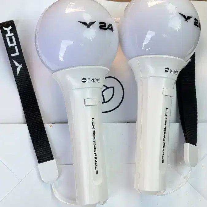 [BUNJANG] LCK Y24 Spring Final Light Stick (Pair) / LCK 스프링 파이널 Y24 응원봉1쌍 2개
