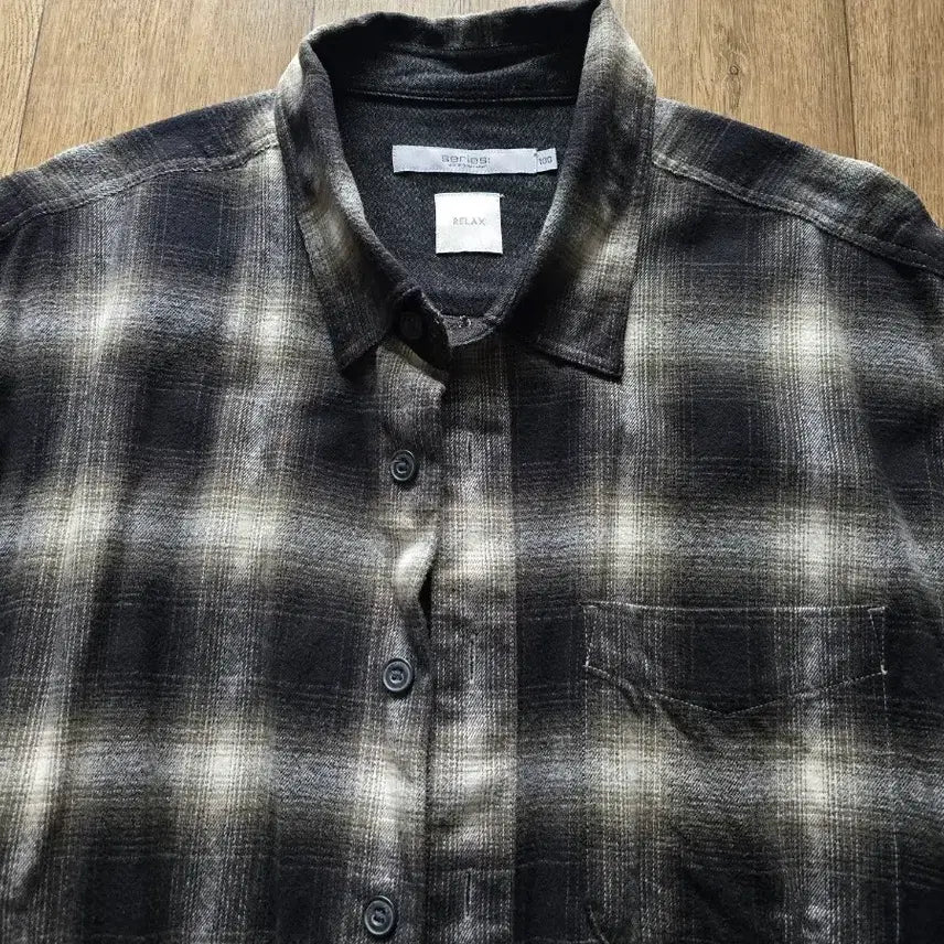 [BUNJANG] Serie Ombre Check Shirt Black / 시리즈 옴브레 체크셔츠 팝니다
