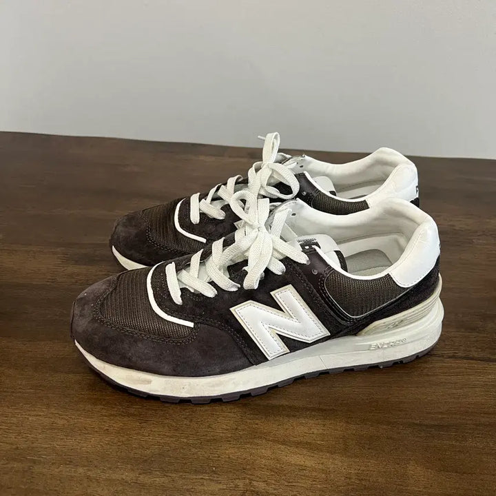 [BUNJANG] New Balance 574 Legacy Brown Sneakers (285) / [285] 뉴발란스 574 레거시 브라운