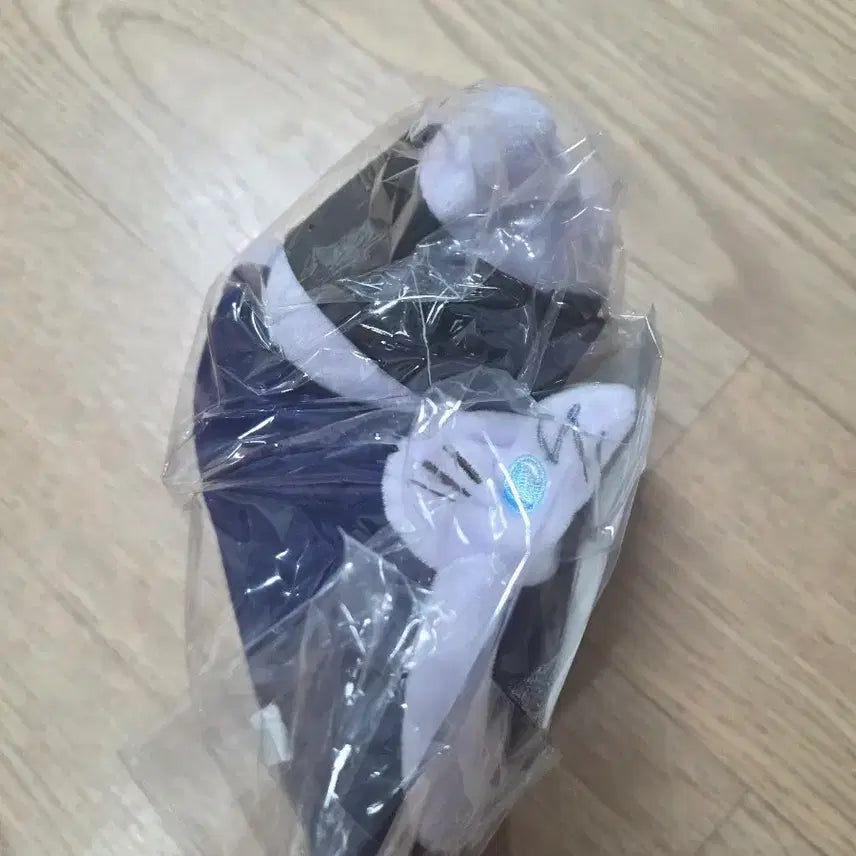 [BUNJANG] Gojo Satoru Lying Cat Plush (Sealed) / [새제품]고죠 사토루 엎드린냥