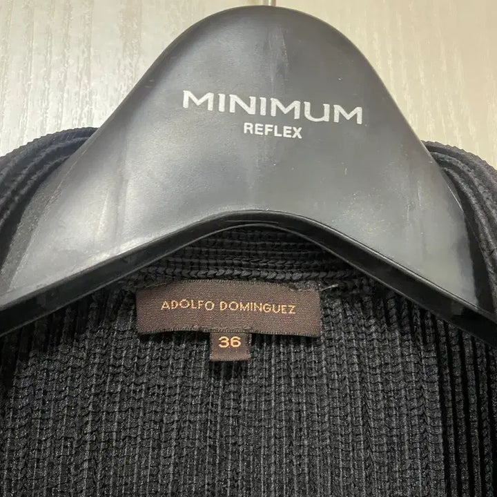 [BUNJANG] Adolfo Dominguez Cardigan Size 36 / 아돌프 도밍게즈 가디건(36)