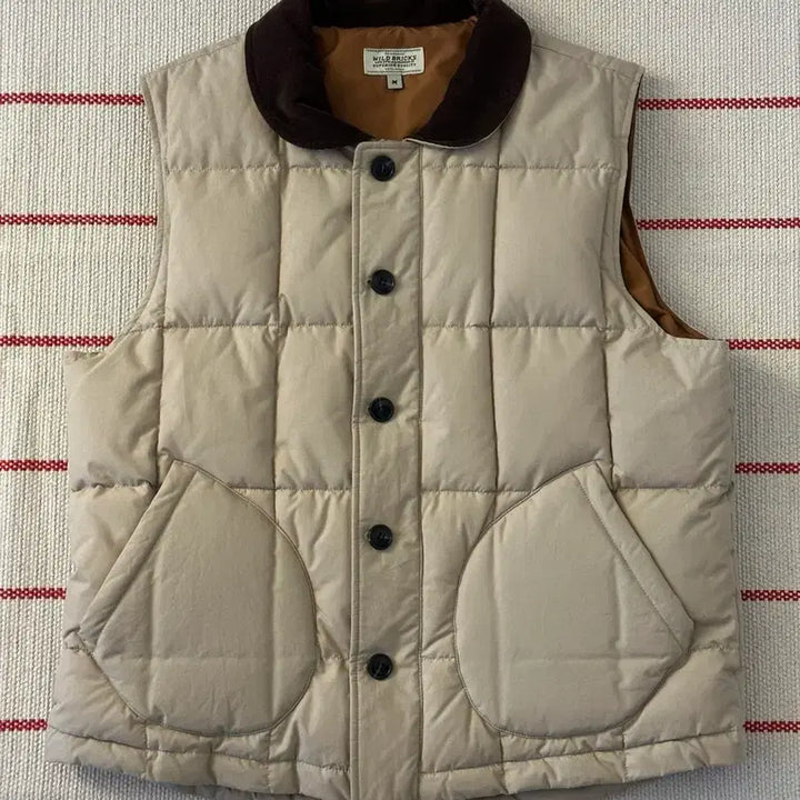 [BUNJANG] Wildbricks Padded Vest M / 와일드브릭스 패딩 조끼 베스트 (M)