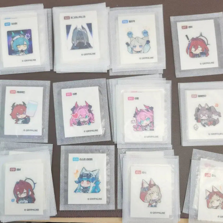 [BUNJANG] Arknights Endfield GS25 Album Sticker / 명일방주 엔드필드 gs25 띠부씰 포토카드 교환가능