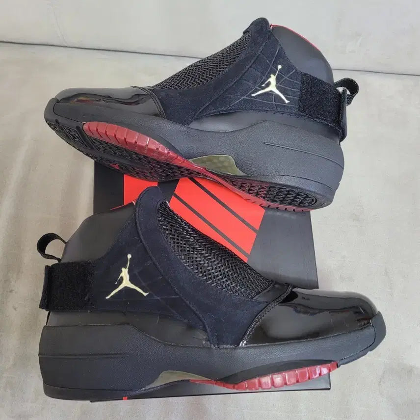 [BUNJANG] Nike Air Jordan 19 OG "Bred" / 나이키 에어조던 19 OG 브레드 270 / (265, 260)