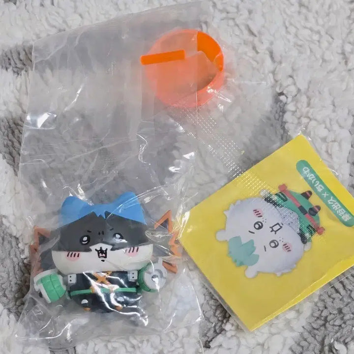 [BUNJANG] Chikawa, My Hero Academia Bakugo Katsuki, Hachiware Mini Figure Gacha / 치이카와 히로아카 나히아 바쿠고 카츠키 하치와레  미니 피규어 가챠