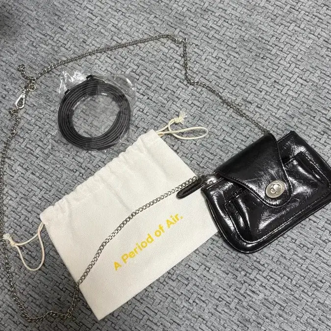 [BUNJANG] Apoa Wallet Bag Black with Chain / 아포아 월렛백 블랙 체인 포함