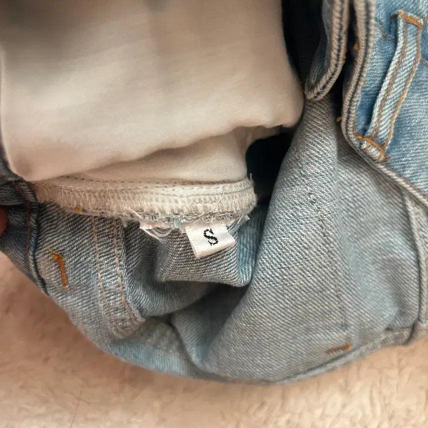[BUNJANG] GOGIRL Light Blue Pocket Cargo Mini Denim Skirt - Size S / 최종가*고걸 연청 포켓 카고 미니 청치마 S