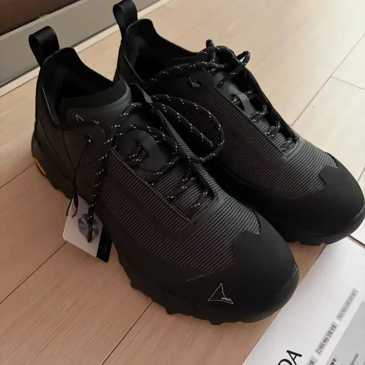 [BUNJANG] ROA Katarina Asphalt Hiking Boots EU41 / 로아 카타리나 아스팔트 블랙 EU41 새상품